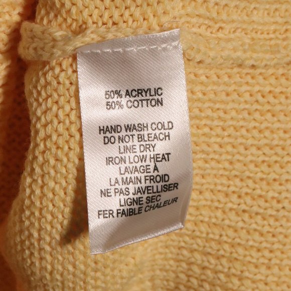 NWT Just a Moment Light Yellow V-Neck Cropped Sweater - Picture 14 of 15